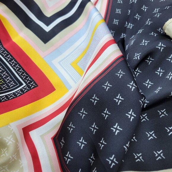 ✨Luxurious Silky Square Scarf Bandana Black Cream Multi-Color Abstract Geometric - Picture 4 of 7